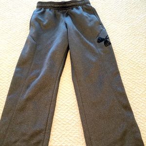 Under Armour youth medium